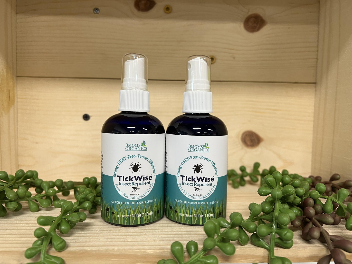 3 Moms Organic - 4oz Flea & Tick Repellant